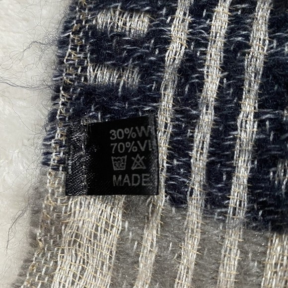 Shawl Scarf Wrap Wool Blend Pink Cheetah Print Blue Stripes Fringe Mixed Media - Picture 3 of 8